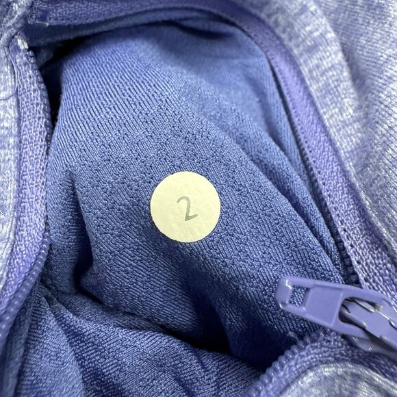 Lululemon Jacket Womens 2 Stride Full Zip Athleisure Yoga Run Gym Workout Hood - Picture 9 of 9